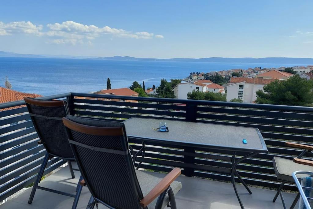 Apartment Vista Oasis With Pool And Terrace Трогир Экстерьер фото